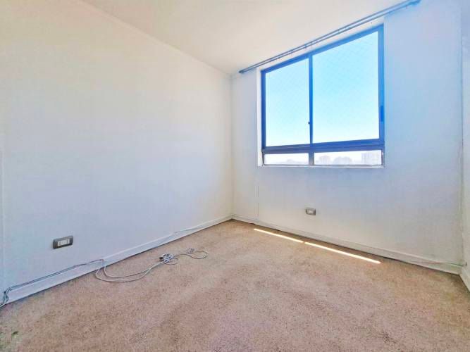 San Nicolas 1092 [280-4]