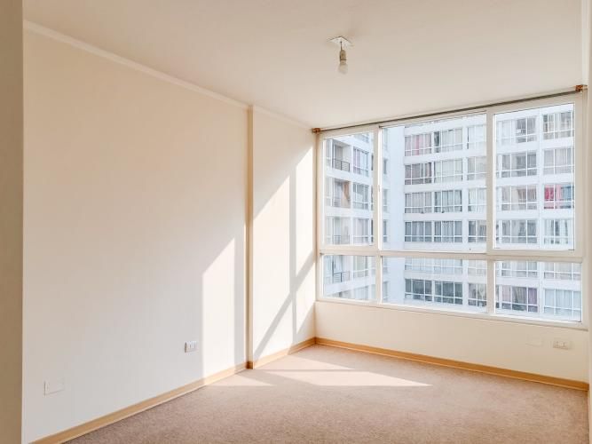 General Gana 1063 [369-1]