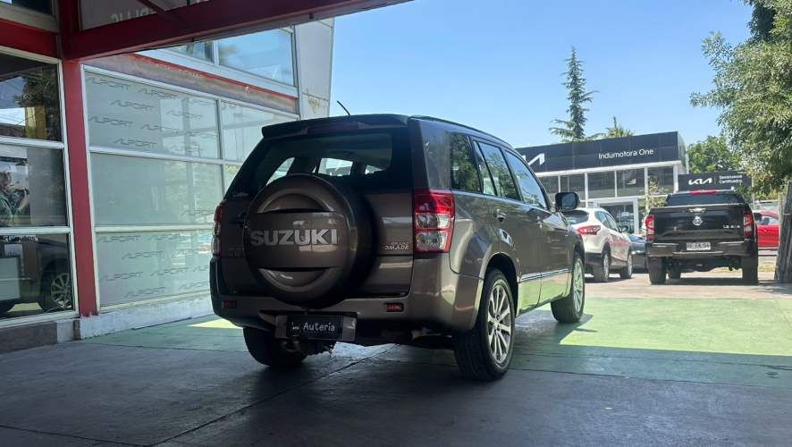 Suzuki Grand Nomade 2.4 AT GLX NAV (2015)