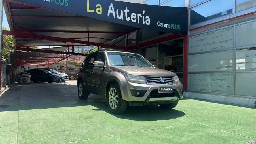 Suzuki Grand Nomade 2.4 AT GLX NAV (2015)