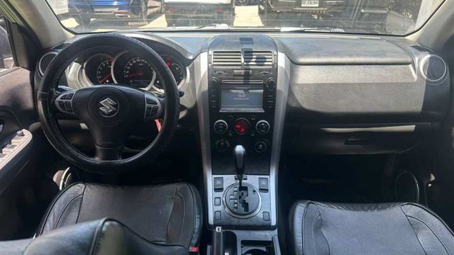 Suzuki Grand Nomade 2.4 AT GLX NAV (2015)