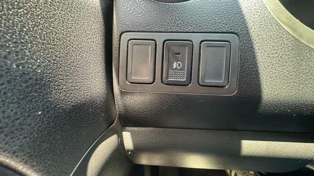 Suzuki Grand Nomade 2.4 AT GLX NAV (2015)