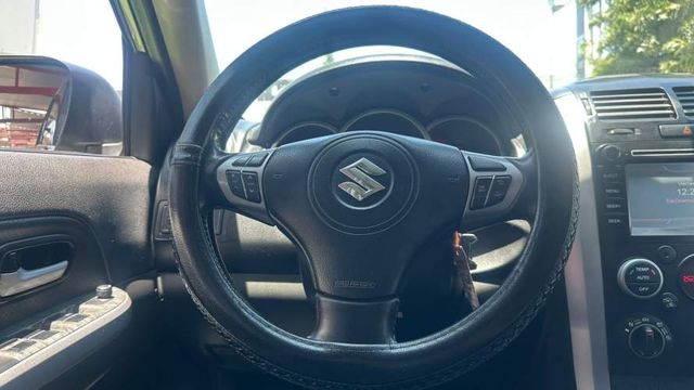 Suzuki Grand Nomade 2.4 AT GLX NAV (2015)