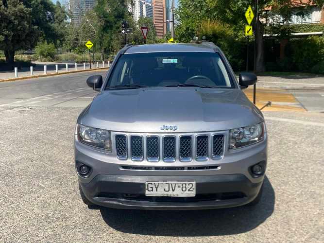 Jeep Compass AT