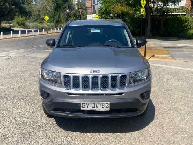 Jeep Compass AT