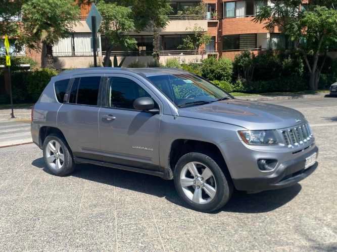 Jeep Compass AT
