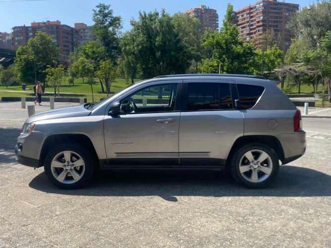 Jeep Compass AT