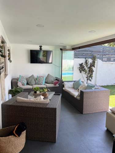 Fantástica Casa En Venta Con Dpto Interior