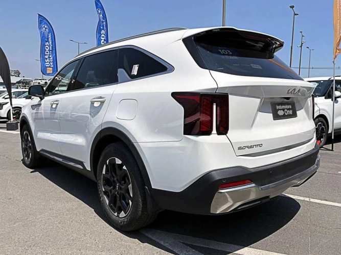 KIA SORENTO 2025