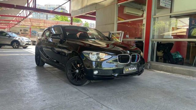 BMW 116i 1.6 (2013)