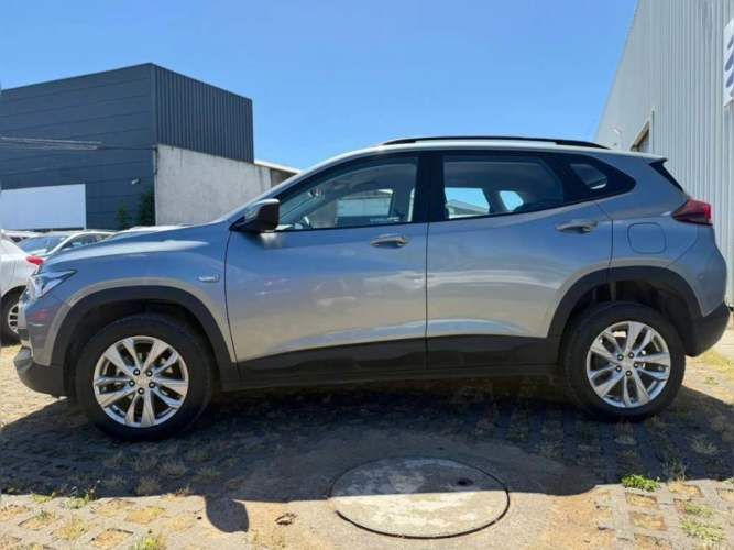 CHEVROLET TRACKER 2025