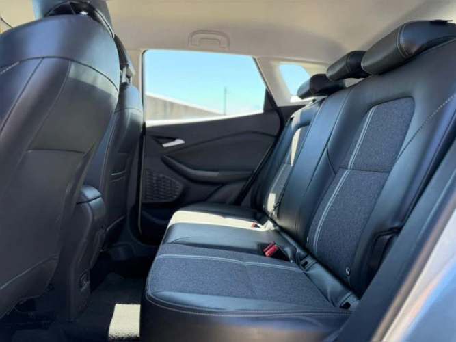 CHEVROLET TRACKER 2025