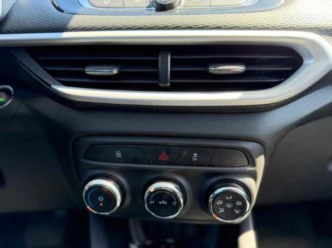 CHEVROLET TRACKER 2025