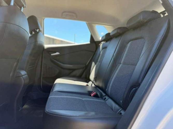 CHEVROLET TRACKER 2025