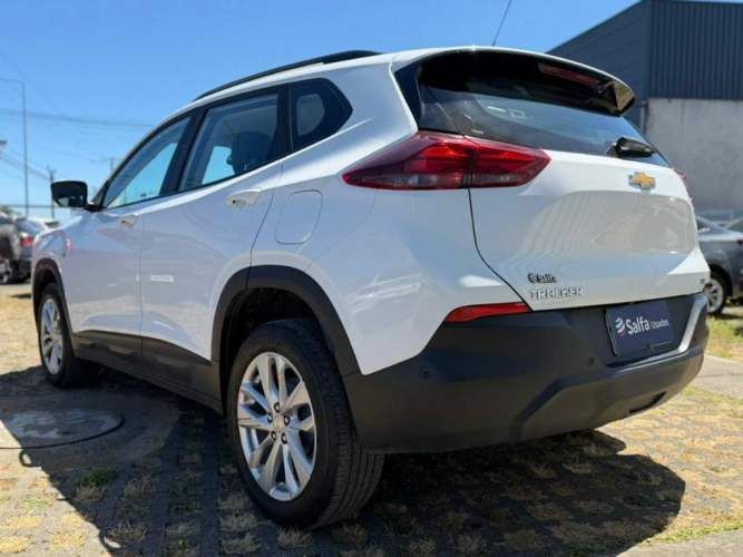 CHEVROLET TRACKER 2025