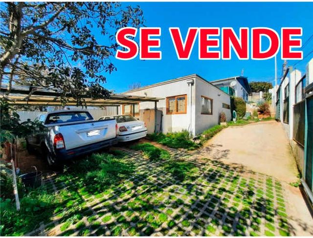 CASA REMODELADA CON VISTA AL MAR, EN RECREO