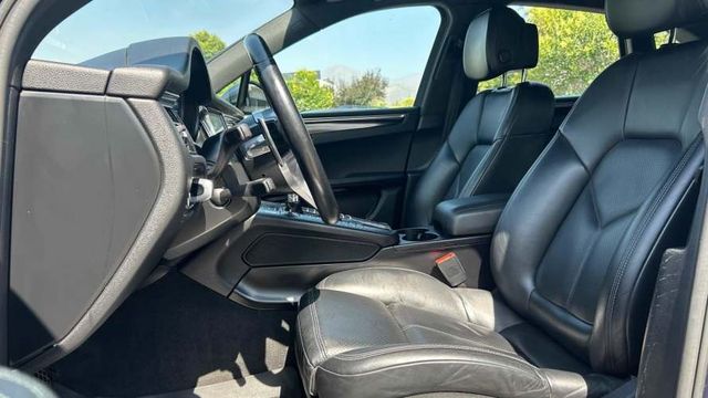 Porsche Macan S 3.0 4X4 AT (2021)