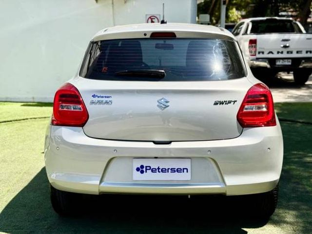 SUZUKI SWIFT 1.2 GL AC - 2024 | 3485