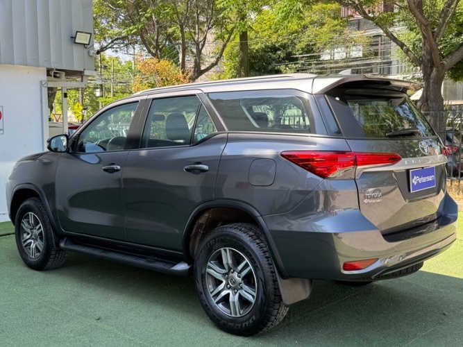 TOYOTA FORTUNER SR5 4X2 2.7L - 2023 | 3453