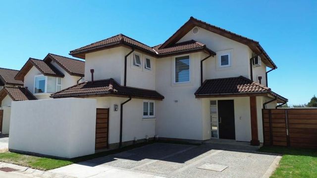 CASA EN VENTA ESTANCIA LAS RASTRAS