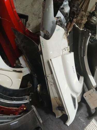 Tapabarro mahindra año2023