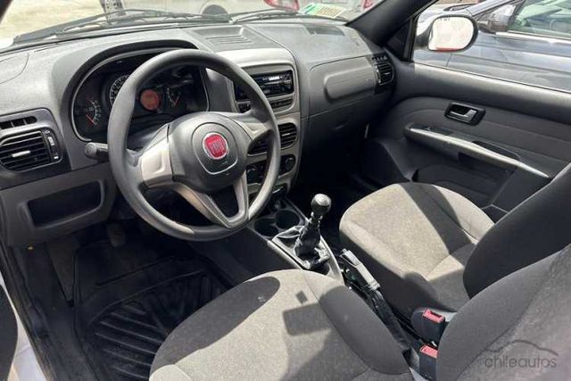 Fiat Strada 1.4 Manual Manual Trekking