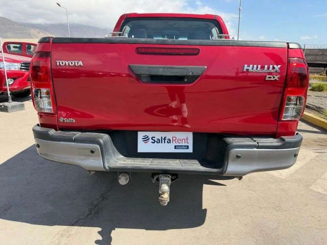 TOYOTA HILUX 2022