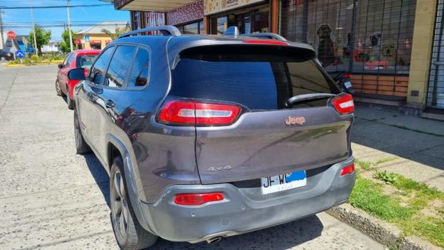 Jeep Ckerooke (Vendo o Permuto)