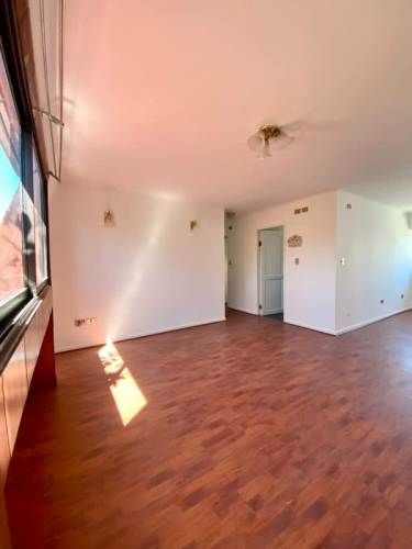 ¡Amplio depto en el centro de Quillota, 3D+2B