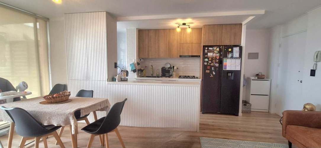 Moderno Depto. con Excelente Conectividad (134133)