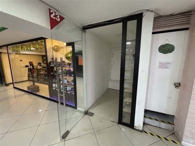 LOCAL COMERCIAL Barros Arana