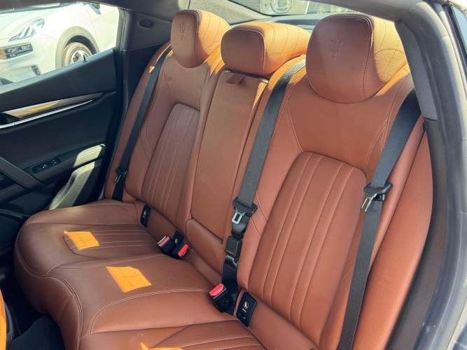 MASERATI GHIBLI GT HIBRIDO 2022