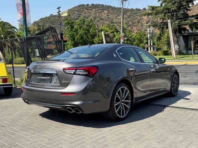 MASERATI GHIBLI GT HIBRIDO 2022
