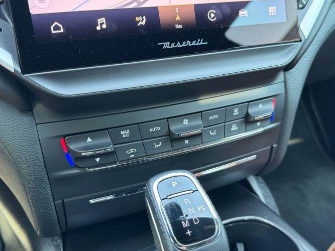 MASERATI GHIBLI GT HIBRIDO 2022