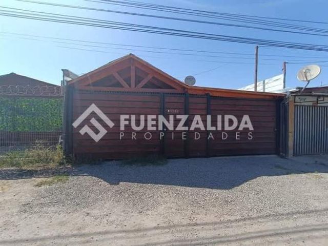 CASA Calle los Sauces/Av Padre Hurtado