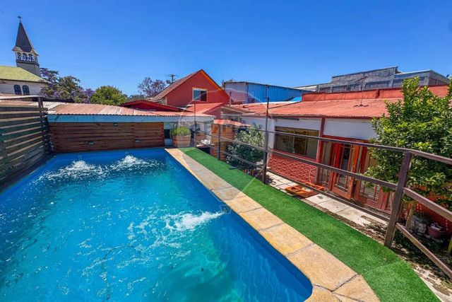 Casa en talagante: uso comercial o habitacional