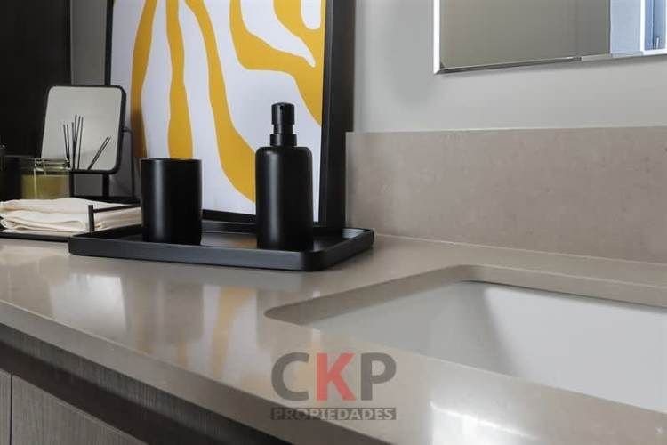 DEPARTAMENTO Av. Ossa / Metro Simón Bolivar