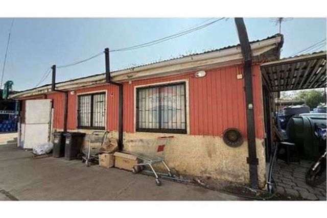 Oportunidad casa en venta cerca de metro lo cruzat