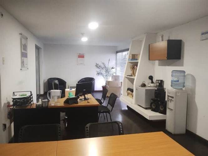 LOCAL COMERCIAL Av Ejercito 38 ARRIENDO $ 3.500.000