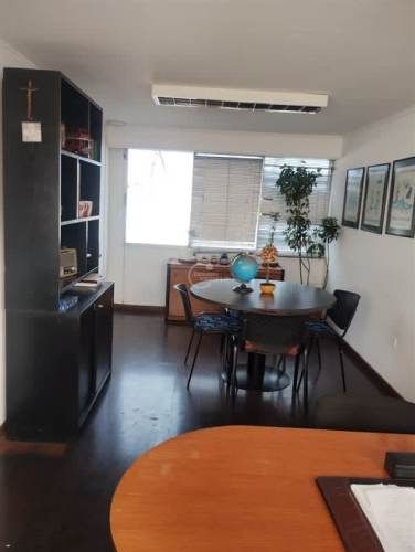 LOCAL COMERCIAL Av Ejercito 38 ARRIENDO $ 3.500.000