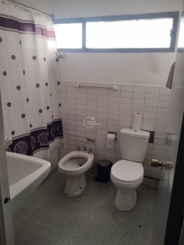 LOCAL COMERCIAL Av Ejercito 38 ARRIENDO $ 3.500.000