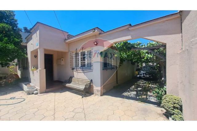 Gran terreno, a pasos metro monseñor eyzaguirre