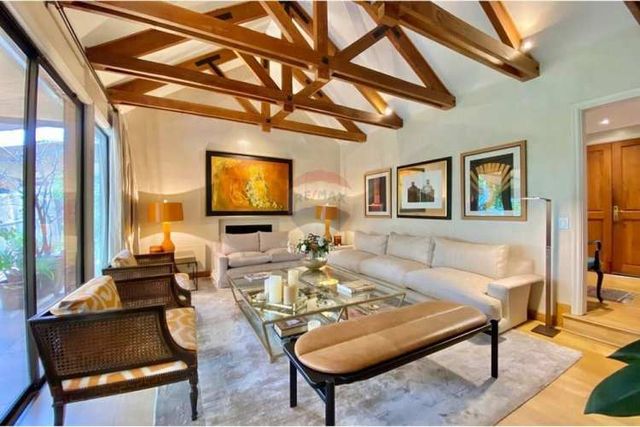 Excelente casa en la dehesa