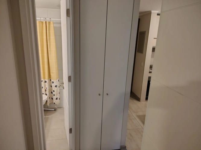 SECTOR TRANQUILO Y AGRADABLE,  A 4 CUADRAS METRO