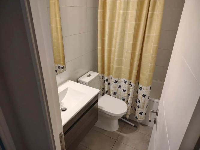 SECTOR TRANQUILO Y AGRADABLE,  A 4 CUADRAS METRO