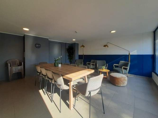 Departamento En La Cisterna Con Estacionamiento Y Bodega