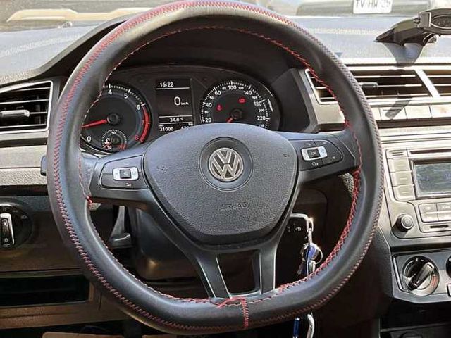 VOLKSWAGEN VOYAGE 2022