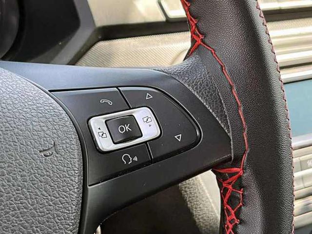 VOLKSWAGEN VOYAGE 2022