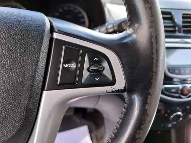HYUNDAI ACCENT 2014