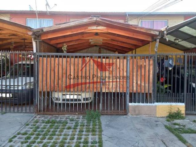 Hermosa Casa Dos Pisos, 3 Dormitorios, 1 Baño, Quilicura.